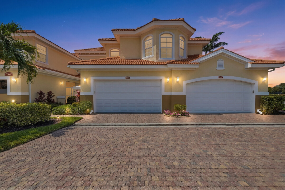 Realty Media 360 luxury community wide angle photo