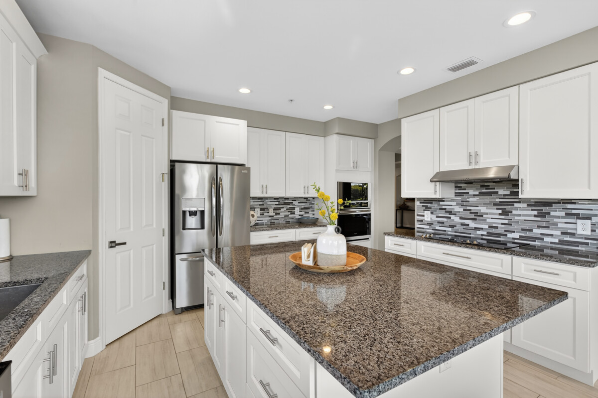 Realty Media 360 wide angle kitchen photo granite counter Cape Coral